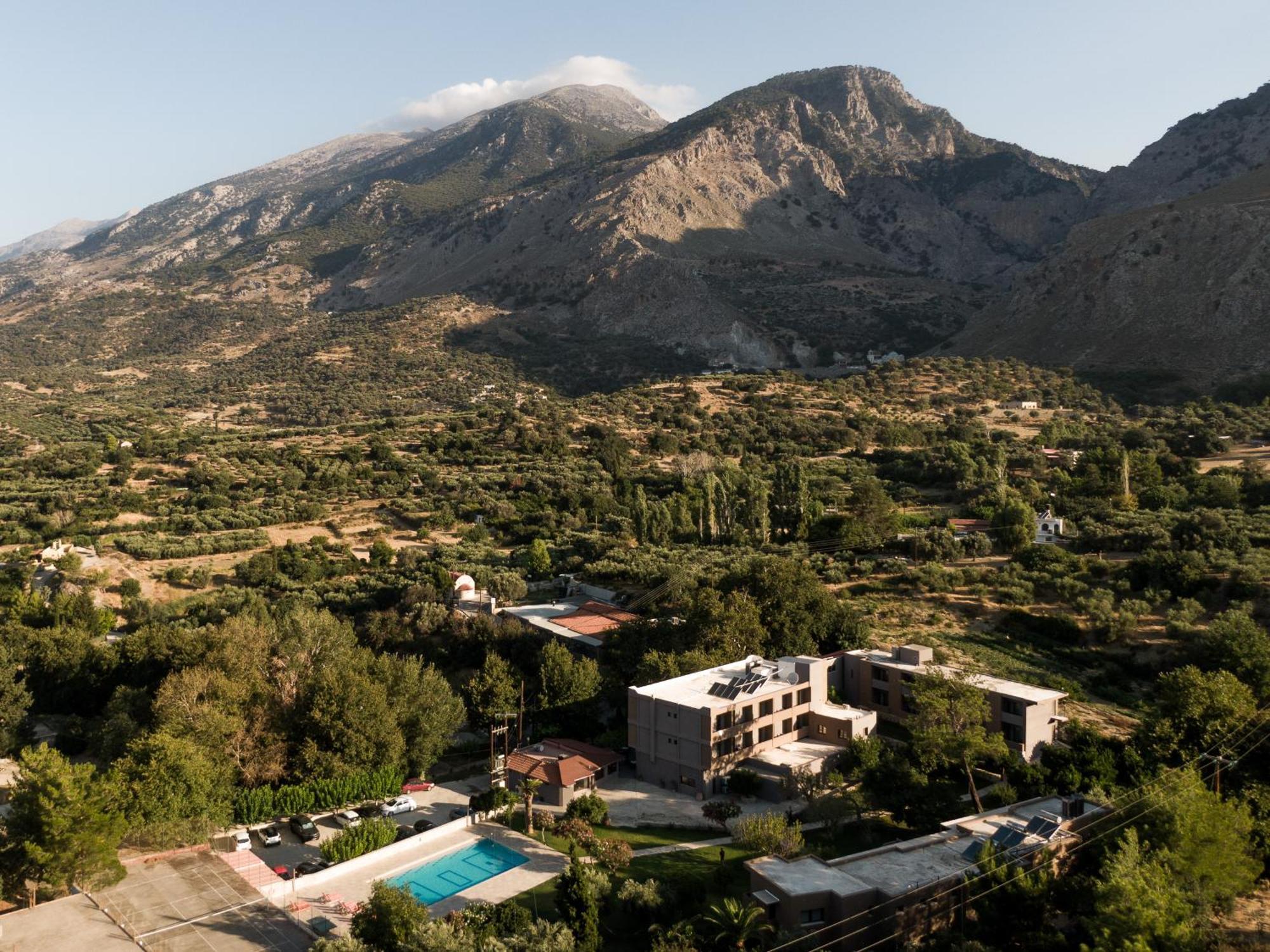 Idi Hotel Zarós